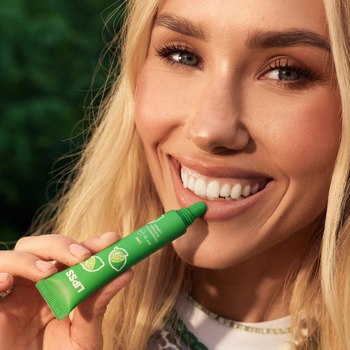 LIME LIPPER